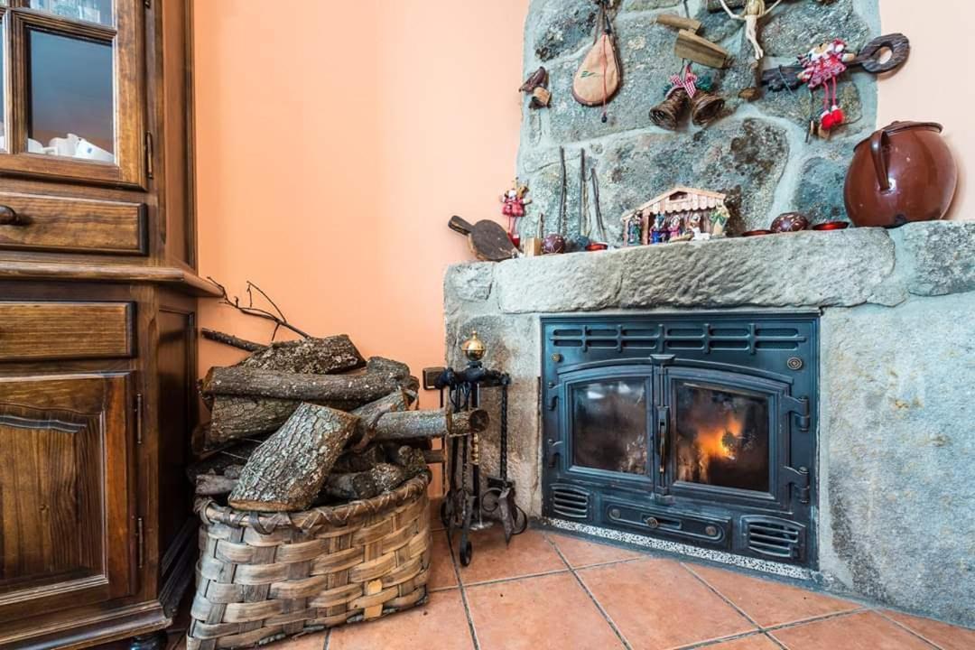 Apartamentos & Casa Rural Boada Con Jardin Interior Y Barbacoa Villamiel Kültér fotó